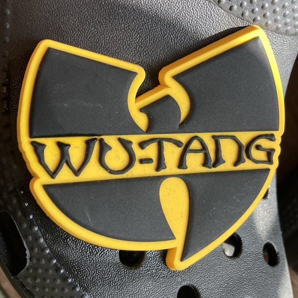 Pre Owned Crocs Classic "Wu-Tang Clan" Men's Clog Size M8 W10 - Picture 9 of 10